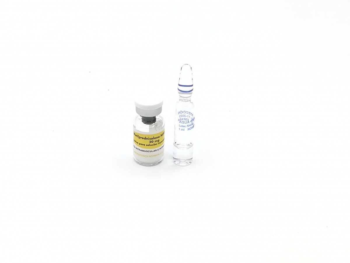 METILPREDNISOLONA NORMON 20 mg POLVO Y DISOLVENTE PARA SOLUCION INYECTABLE EFG, 3 viales + 3 ampollas de disolvente fotografía de la forma farmacéutica.
