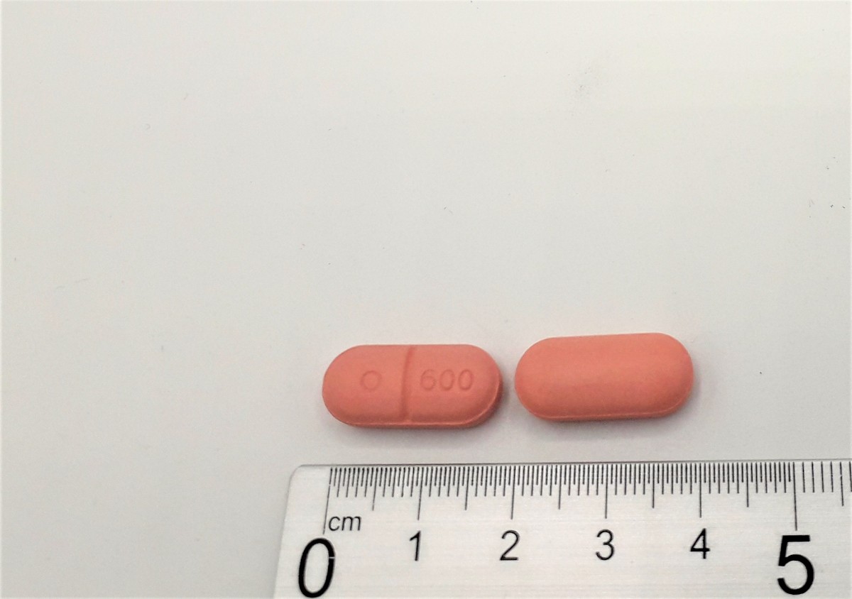 OXCARBAZEPINA NORMON 600 mg COMPRIMIDOS RECUBIERTOS CON PELICULA EFG , 500 comprimidos fotografía de la forma farmacéutica.