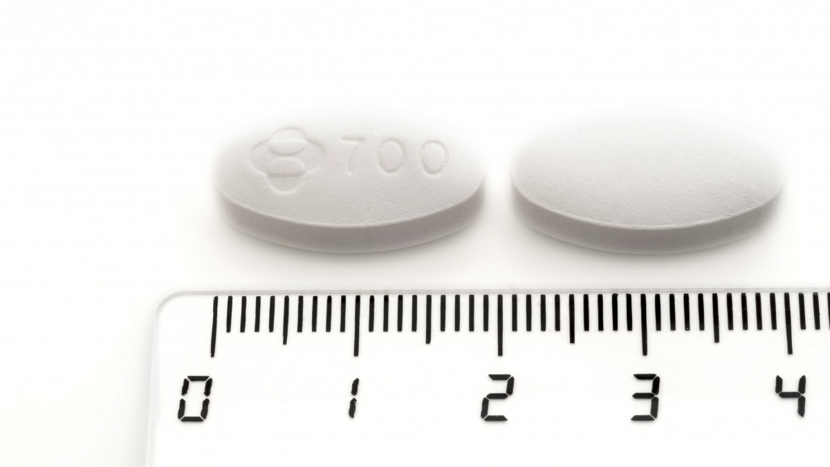 PIFELTRO 100 mg comprimidos recubiertos con pelicula, 30 comprimidos fotografía de la forma farmacéutica.