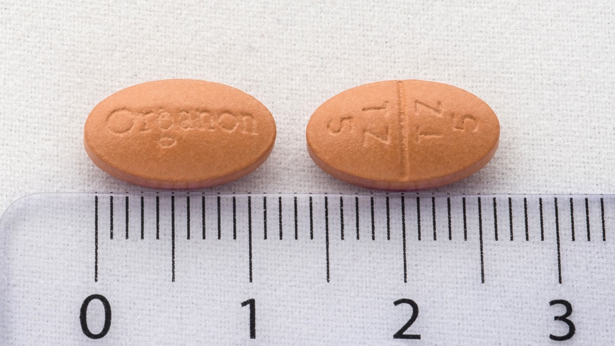 REXER 30 mg COMPRIMIDOS RECUBIERTOS CON PELICULA , 30 comprimidos fotografía de la forma farmacéutica.