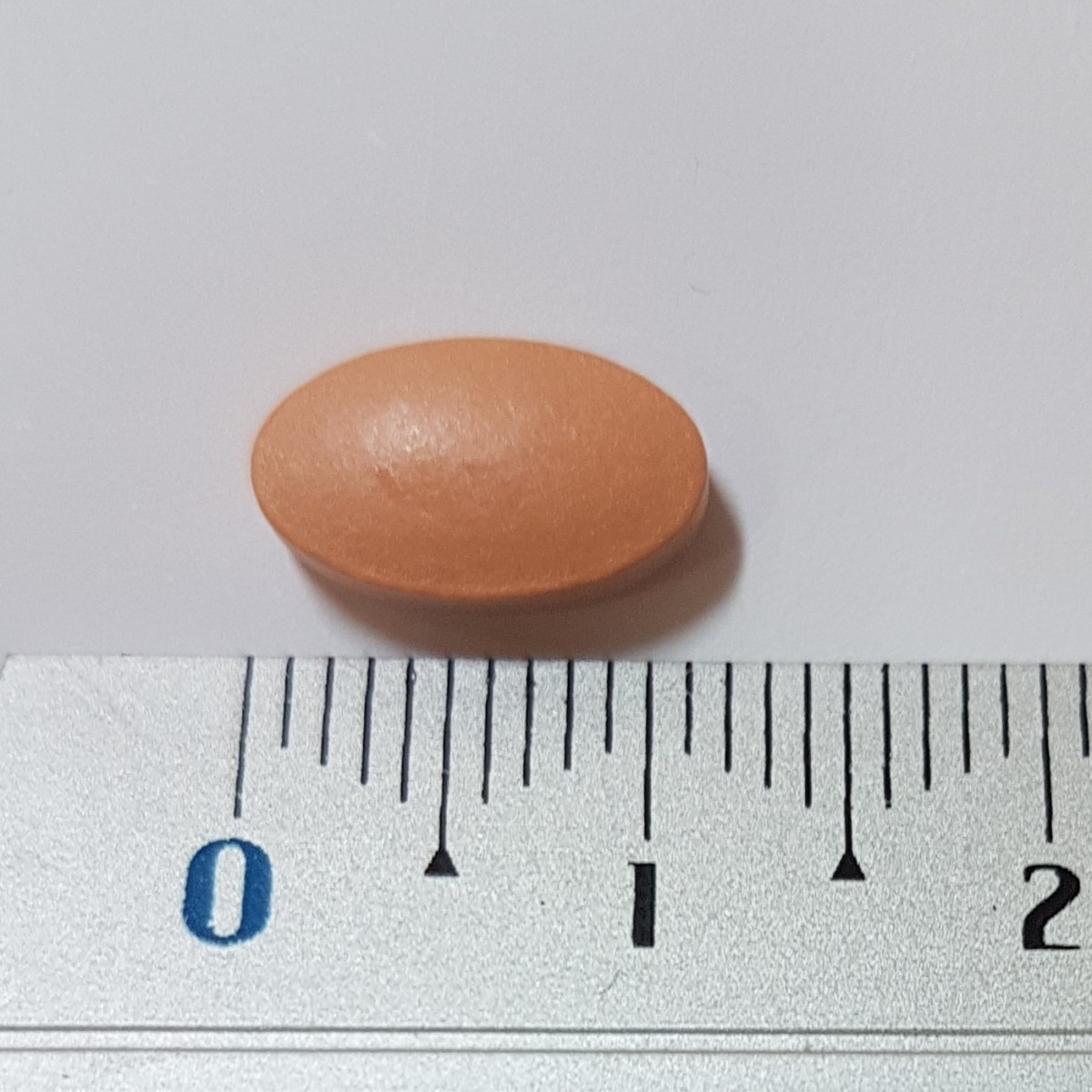 SIMVASTATINA UXA  20 mg COMPRIMIDOS EFG, 28 comprimidos fotografía de la forma farmacéutica.