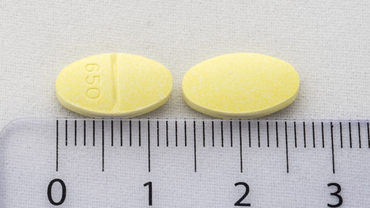 SINEMET PLUS 25 mg/100 mg COMPRIMIDOS , 100 comprimidos fotografía de la forma farmacéutica.
