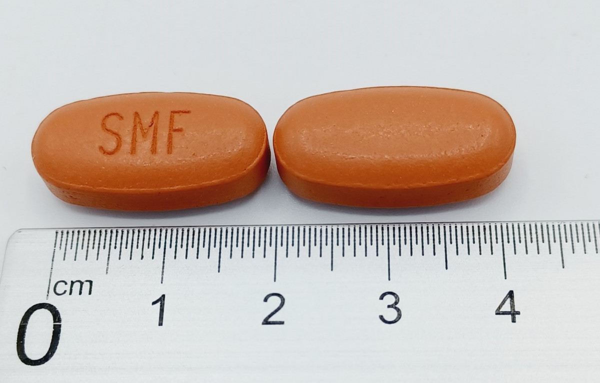 SITAGLIPTINA/METFORMINA NORMON 50 MG/1.000 MG COMPRIMIDOS RECUBIERTOS CON PELICULA EFG, 56 comprimidos (Al/PA/Al/PVC) fotografía de la forma farmacéutica.