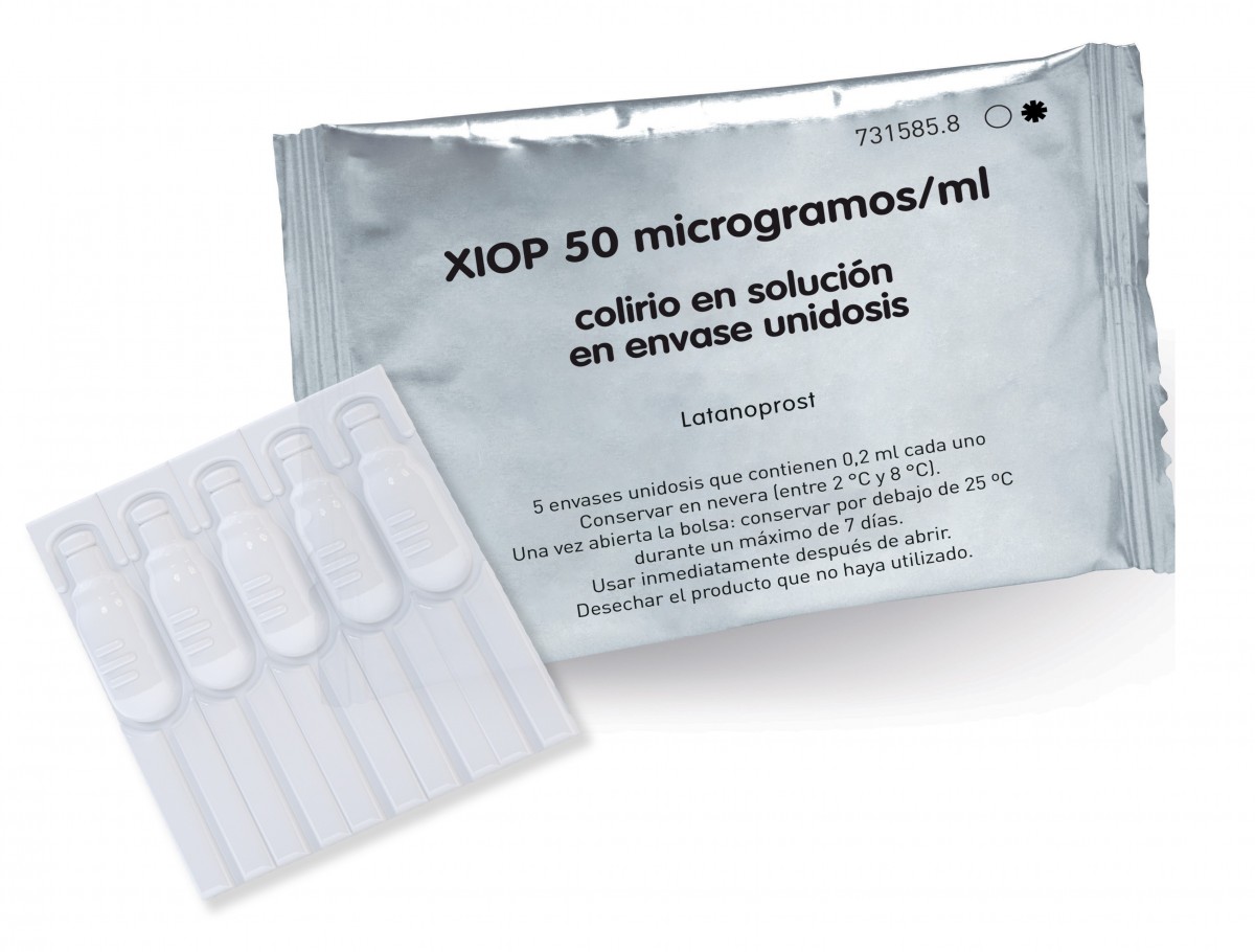 XIOP 50 MICROGRAMOS/ML COLIRIO EN SOLUCION EN ENVASE UNIDOSIS, 30 envases unidosis de 0,2 ml fotografía de la forma farmacéutica.