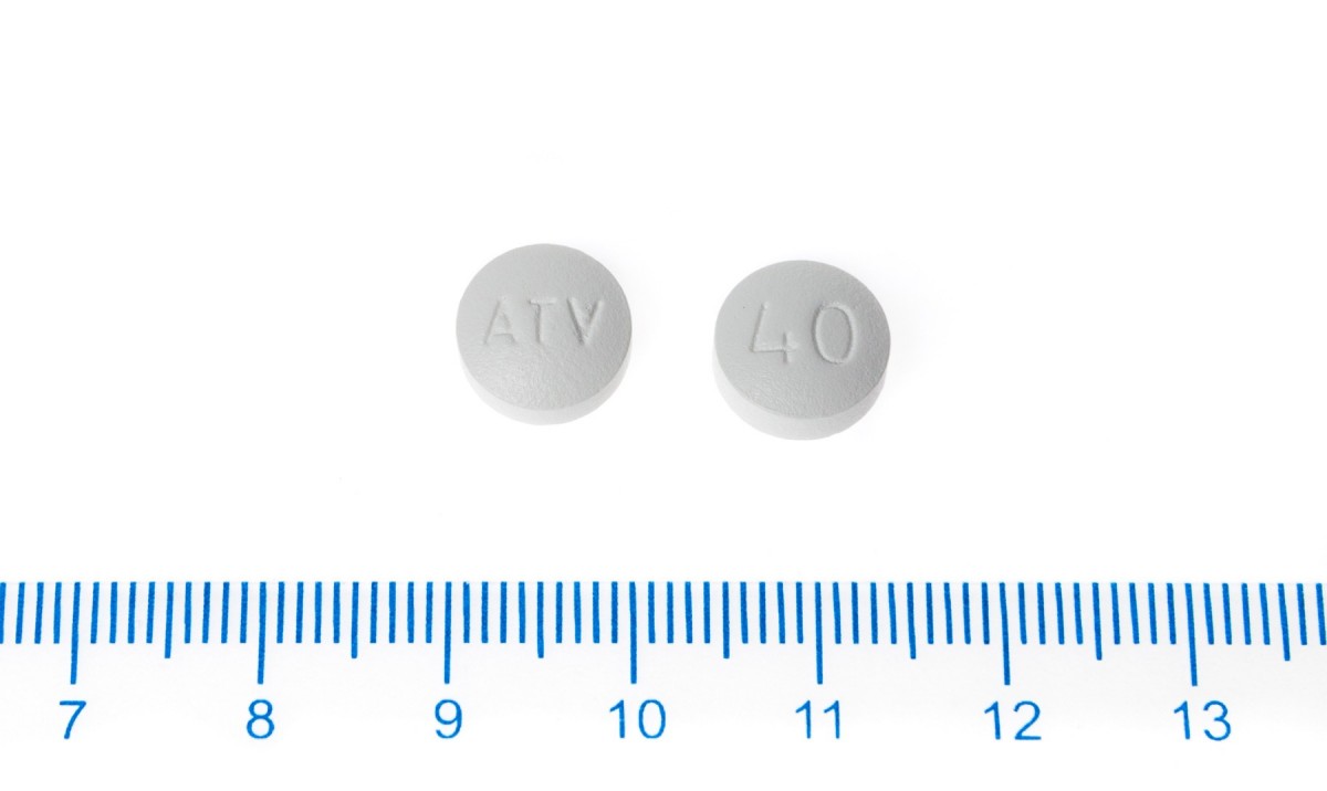 ZARATOR 40 mg COMPRIMIDOS RECUBIERTOS CON PELICULA , 28 comprimidos fotografía de la forma farmacéutica.