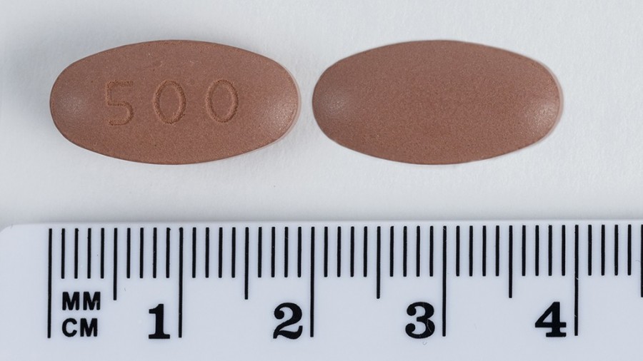 ABIRATERONA SANDOZ 500 MG COMPRIMDOS RECUBIERTOS CON PELICULA EFG, 60 comprimidos (Al/PVC/PE/PVDC) fotografía de la forma farmacéutica.
