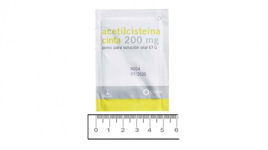 ACETILCISTEINA CINFA 200 mg POLVO PARA SOLUCION ORAL EFG, 30 sobres fotografía de la forma farmacéutica.