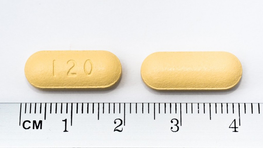 ADENURIC 120 mg COMPRIMIDOS RECUBIERTOS CON PELICULA , 28 comprimidos fotografía de la forma farmacéutica.