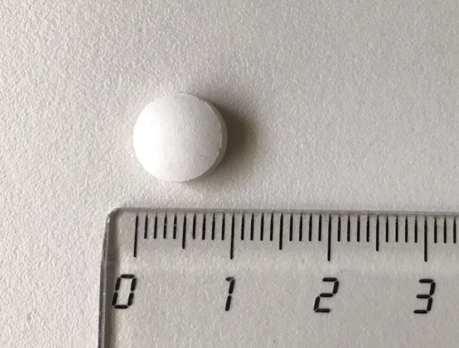 ALASTINA 20 mg COMPRIMIDOS RECUBIERTOS CON PELICULA, 20 comprimidos fotografía de la forma farmacéutica.