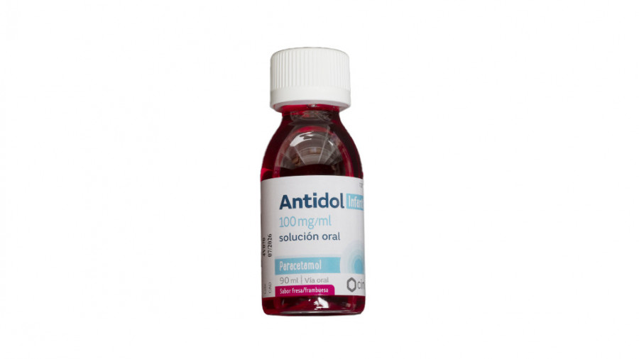 ANTIDOL INFANTIL 100 MG/ML SOLUCION ORAL, 1 frasco de 90 ml fotografía de la forma farmacéutica.