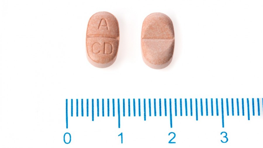 ATACAND PLUS FORTE 32 mg/25 mg COMPRIMIDOS , 28 comprimidos fotografía de la forma farmacéutica.