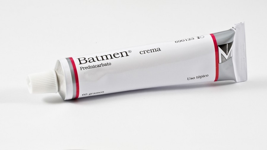 BATMEN 2,5 MG/G CREMA , 1 tubo de 30 g fotografía de la forma farmacéutica.