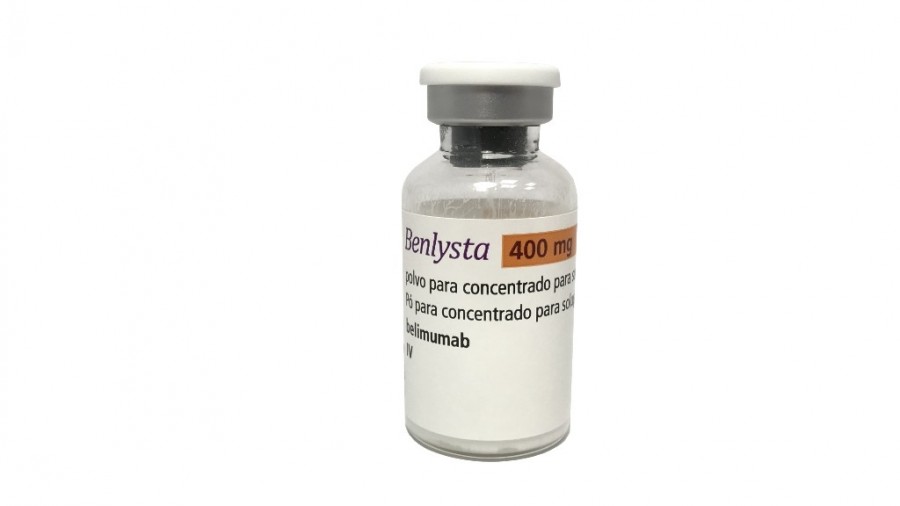 BENLYSTA 400 mg POLVO PARA CONCENTRADO PARA SOLUCION PARA PERFUSION, 1 vial fotografía de la forma farmacéutica.