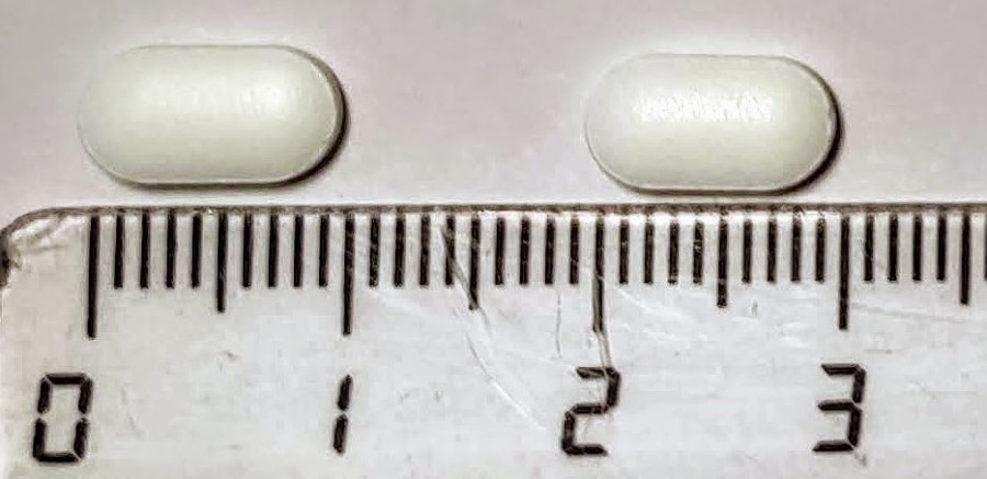 BICALUTAMIDA TECNIGEN 50 mg COMPRIMIDOS RECUBIERTOS CON PELICULA EFG, 30 comprimidos fotografía de la forma farmacéutica.