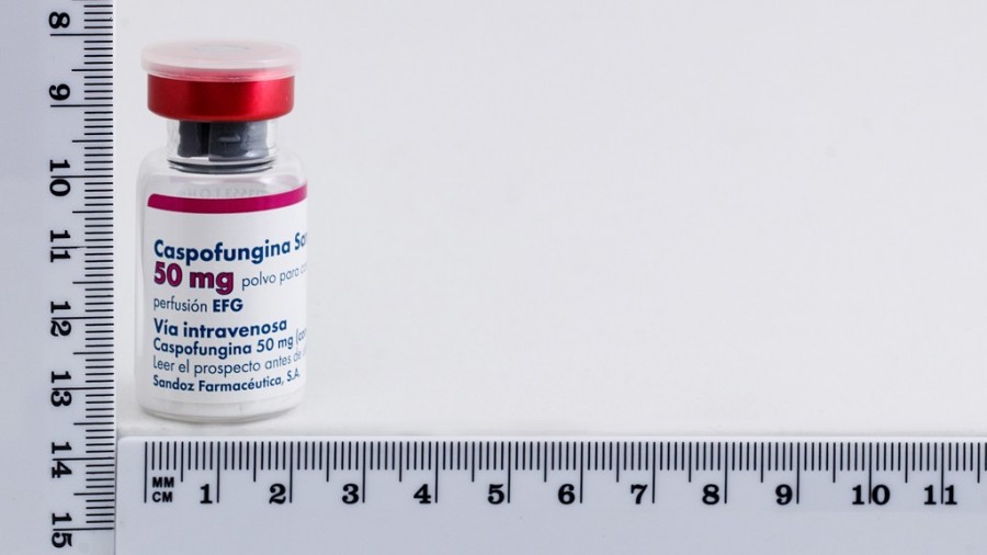 CASPOFUNGINA SANDOZ FARMACÉUTICA 50 mg POLVO PARA CONCENTRADO PARA SOLUCION PARA PERFUSION EFG 1 vial fotografía de la forma farmacéutica.
