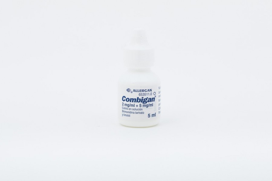 COMBIGAN 2 mg/ml + 5 mg/ml COLIRIO EN  SOLUCION , 1 frasco de 5 ml fotografía de la forma farmacéutica.