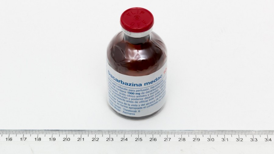 DACARBAZINA MEDAC 1000 mg POLVO PARA SOLUCION  PARA PERFUSION, 1 vial fotografía de la forma farmacéutica.