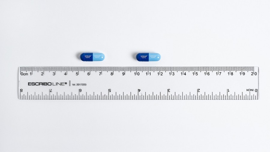 DOXIUM FUERTE 500 mg CAPSULAS DURAS , 30 cápsulas fotografía de la forma farmacéutica.