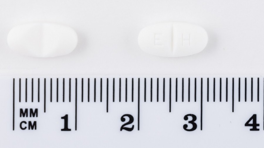 ENALAPRIL/HIDROCLOROTIAZIDA SANDOZ 20/12,5 mg COMPRIMIDOS EFG , 28 comprimidos fotografía de la forma farmacéutica.