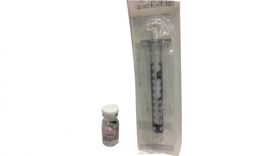 HUMIRA 40 mg/0,8 ml SOLUCION INYECTABLE PARA USO PEDIATRICO , 2 viales de 0,8 ml fotografía de la forma farmacéutica.