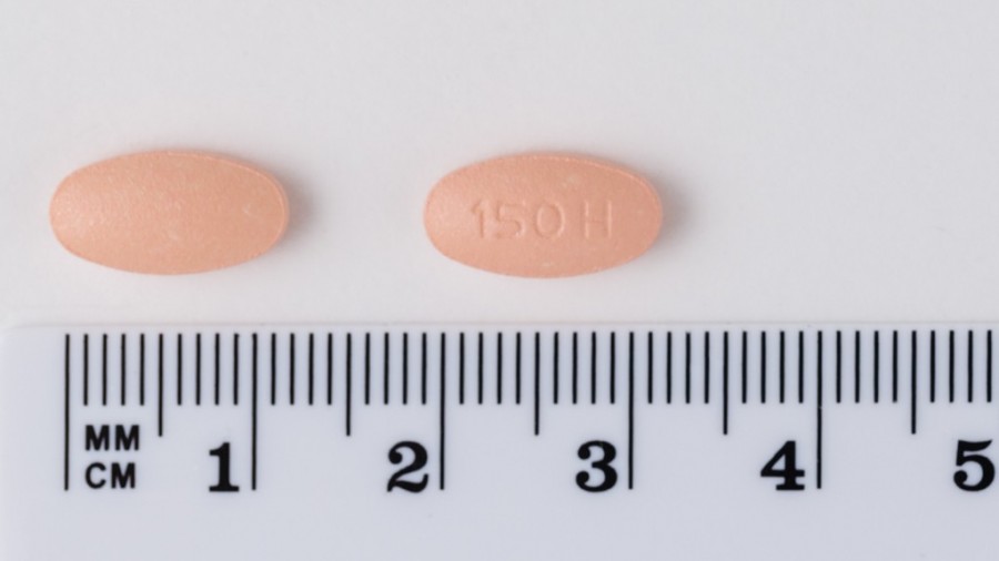 IRBESARTAN/HIDROCLOROTIAZIDA SANDOZ 150  mg/12,5 mg COMPRIMIDOS RECUBIERTOS CON PELICULA EFG , 28 comprimidos fotografía de la forma farmacéutica.
