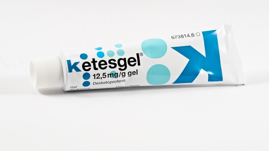 KETESGEL 12,5 mg/g GEL , 1 tubo de 60 g fotografía de la forma farmacéutica.