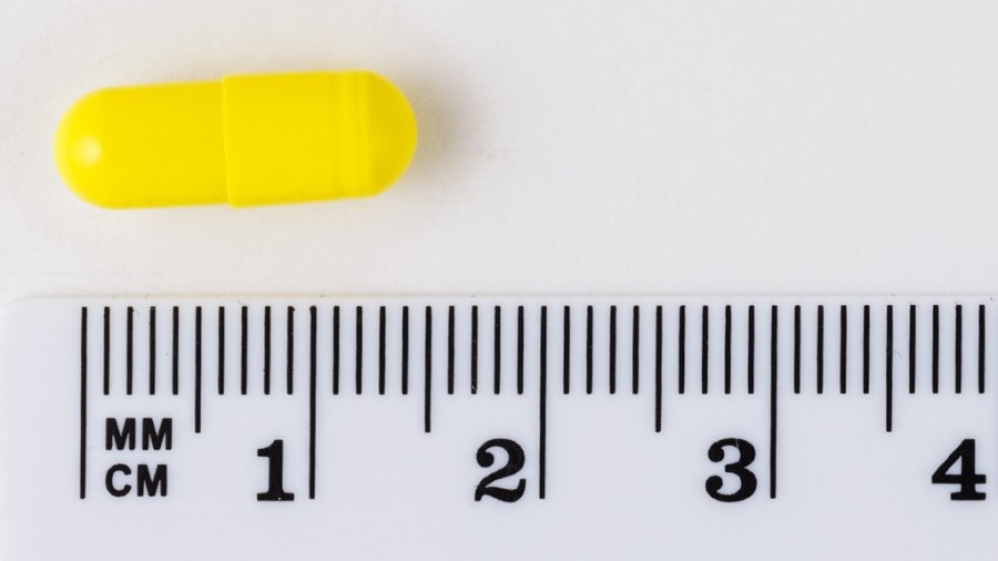 LANSOPRAZOL SANDOZ 15 mg CAPSULAS GASTRORRESISTENTES EFG, 28 cápsulas fotografía de la forma farmacéutica.