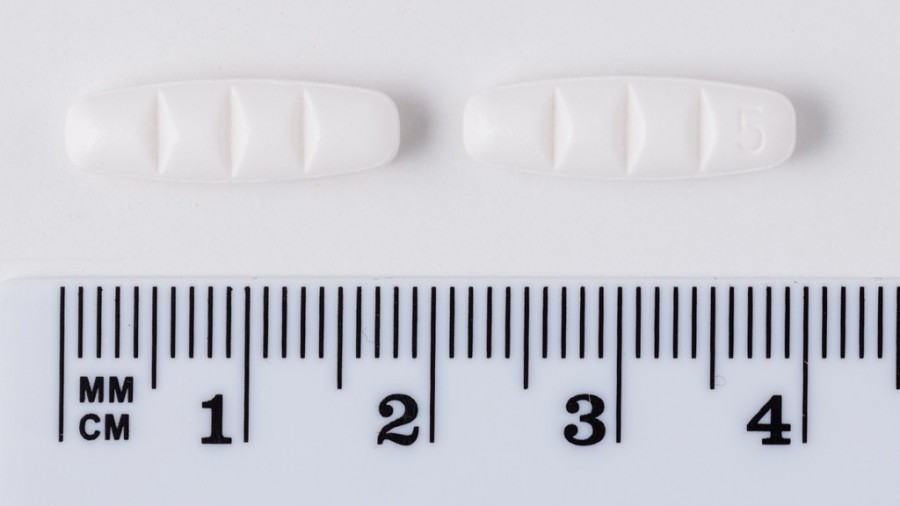 LOSARTAN SANDOZ 100 mg COMPRIMIDOS RECUBIERTOS CON PELICULA EFG , 28 comprimidos (BLISTER) fotografía de la forma farmacéutica.