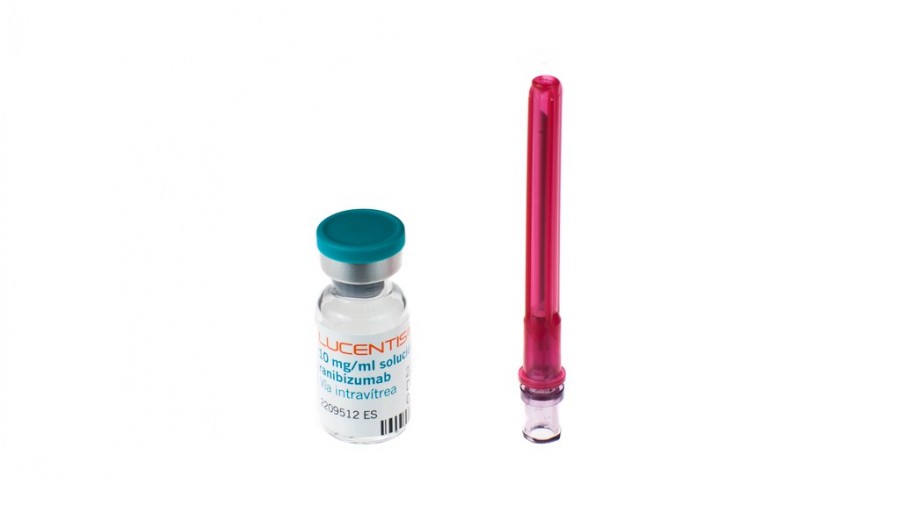 LUCENTIS 10 MG/ML SOLUCION INYECTABLE 1 vial de 0,23 ml + 1 aguja con filtro fotografía de la forma farmacéutica.