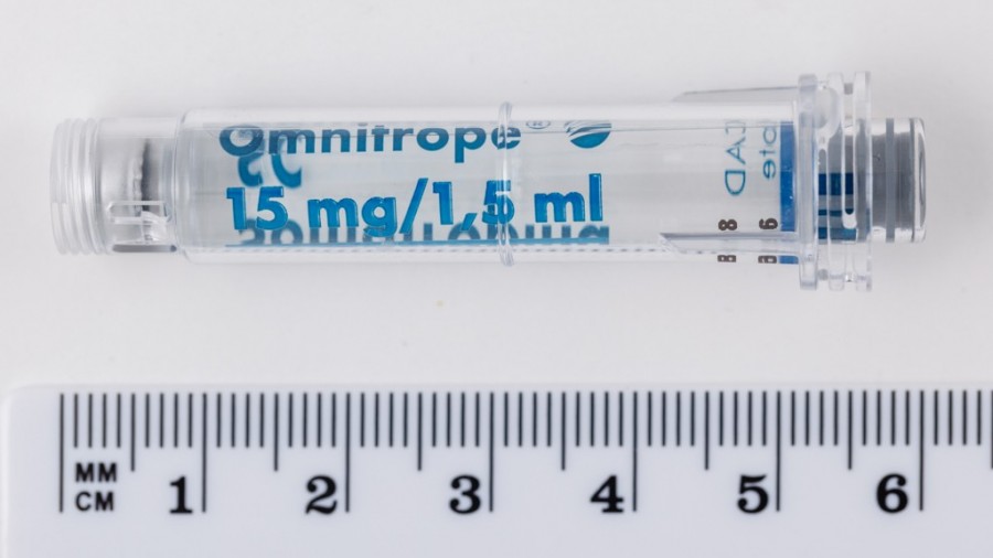 OMNITROPE 15 MG/1,5 ML SOLUCION INYECTABLE EN CARTUCHO, 1 cartucho precargado de 1,5 ml (SurePal 15) fotografía de la forma farmacéutica.