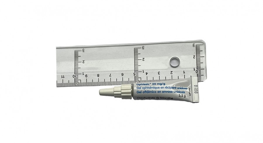 OPHTESIC 20 MG/G GEL OFTALMICO EN ENVASE UNIDOSIS, 20 tubos de 3,5 g fotografía de la forma farmacéutica.