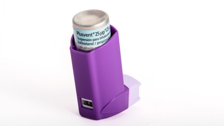 PLUSVENT 25 microgramos/125 microgramos/inhalación, suspensión para inhalación envase a presión, 1 inhalador de 120 dosis fotografía de la forma farmacéutica.