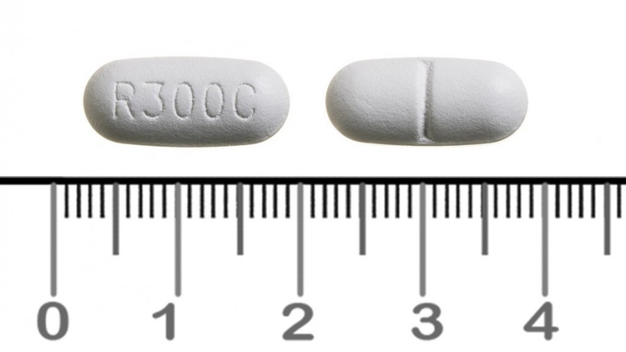 RANITIDINA CINFA 300 mg COMPRIMIDOS RECUBIERTOS CON PELICULA EFG, 14 comprimidos fotografía de la forma farmacéutica.