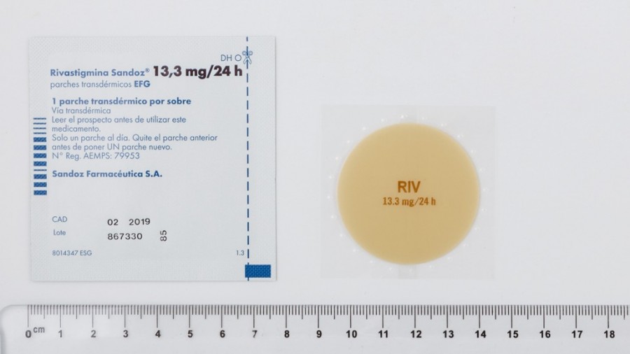 RIVASTIGMINA SANDOZ 13,3 MG/24 H PARCHES TRANSDERMICOS EFG , 60 (2x30) parches fotografía de la forma farmacéutica.