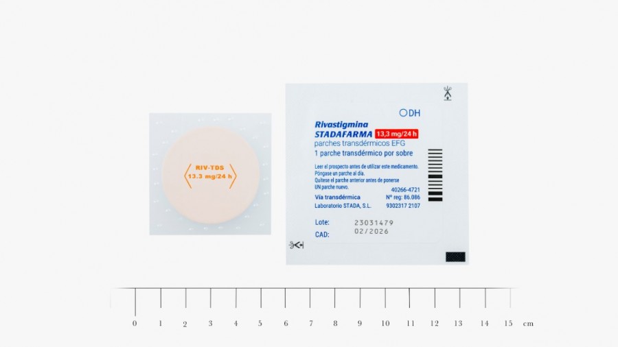 RIVASTIGMINA STADAFARMA 13,3 MG/24 H PARCHES TRANSDERMICOS EFG, 60 (2 x 30 parches) fotografía de la forma farmacéutica.