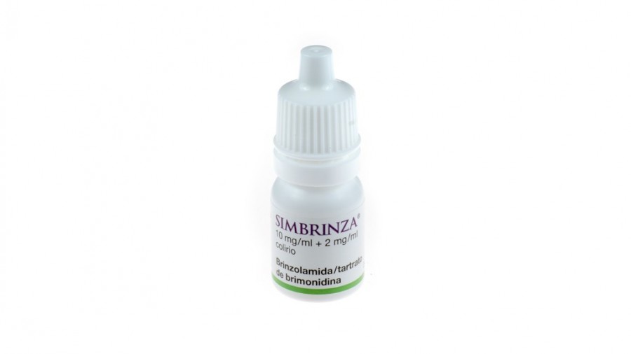 SIMBRINZA 10mg/ml + 2mg/ml colirio en suspension Frasco de 8 ml que contiene 5 ml de suspensión fotografía de la forma farmacéutica.