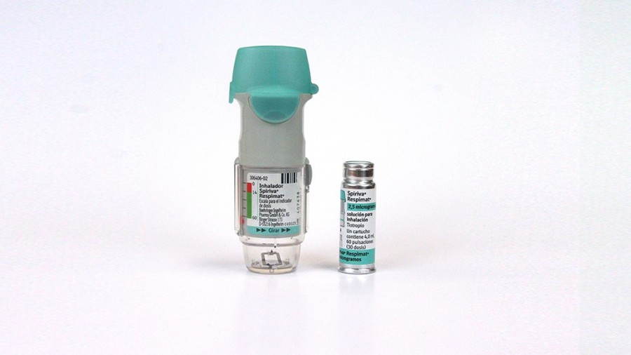 SPIRIVA RESPIMAT 2,5 microgramos SOLUCION PARA INHALACION, 1 inhalador recargable + 1 cartucho de 60 pulsaciones (30 dosis) fotografía de la forma farmacéutica.