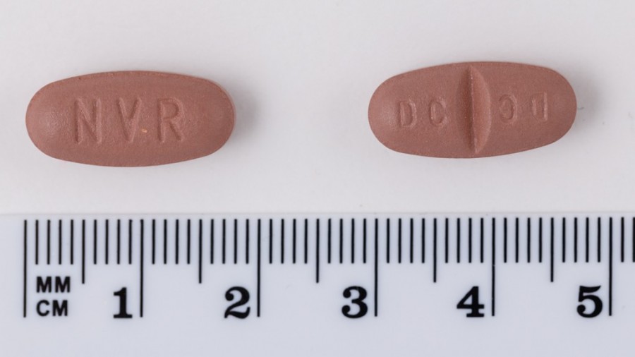 VALSARTAN SANDOZ 320 mg COMPRIMIDOS RECUBIERTOS CON PELICULA EFG, 28 comprimidos fotografía de la forma farmacéutica.