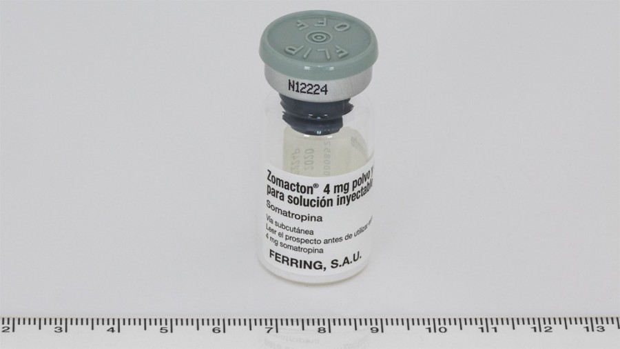 ZOMACTON 4 mg POLVO Y DISOLVENTE PARA SOLUCION  INYECTABLE, 5 viales + 5ampollas fotografía de la forma farmacéutica.